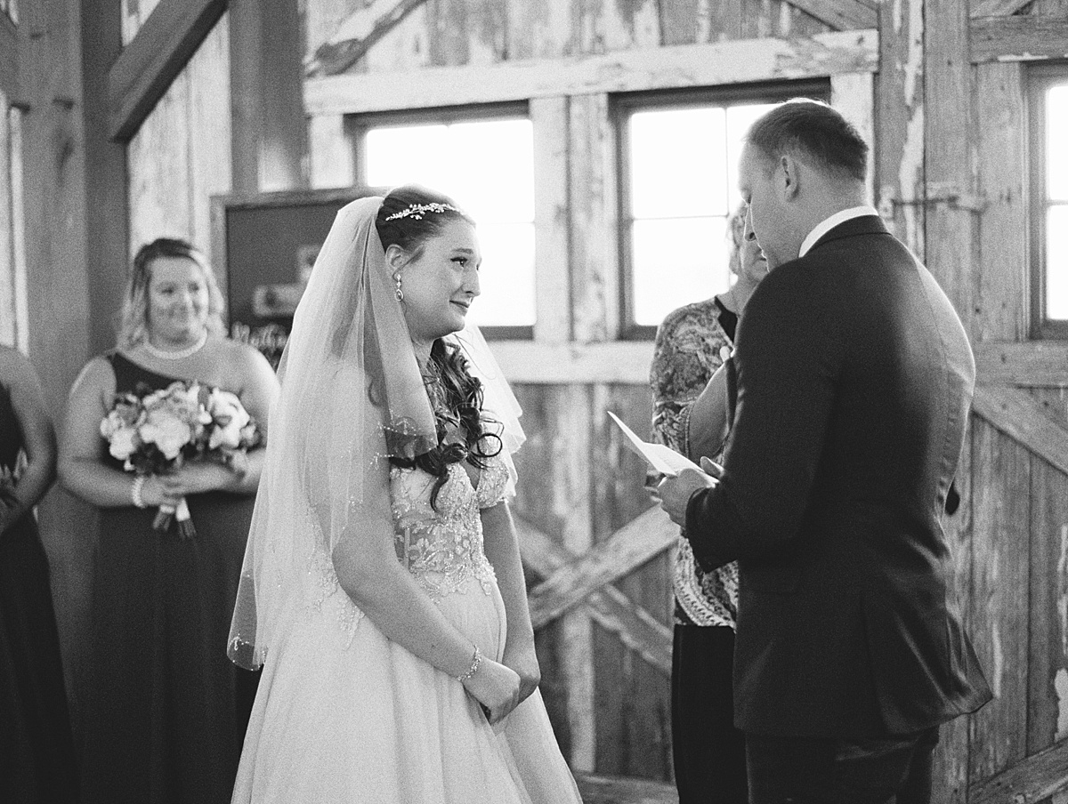 Barn,Missouri Barn Weddings,Rustic Fine Art,Rustic Wedding,Timber Barn,Weston,Weston Missouri,Weston Missouri Wedding,