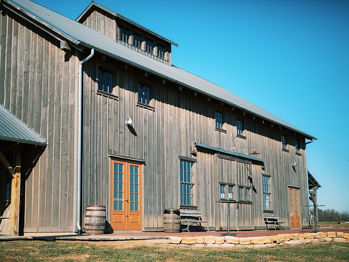 Barn,Missouri Barn Weddings,Rustic Fine Art,Rustic Wedding,Timber Barn,Weston,Weston Missouri,Weston Missouri Wedding,